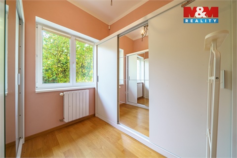 Pronájem rodinného domu, 244 m² 26