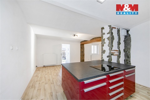 Pronájem bytu 3kk, 104 m² - 0