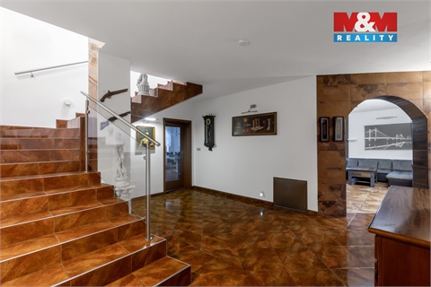 Prodej rodinného domu, 393 m² 22