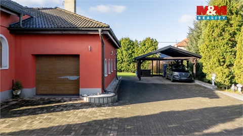 Prodej rodinného domu, 393 m² 16