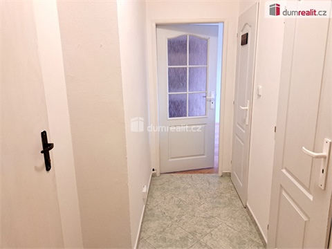 Pronájem bytu 1+1, 32 m² 6