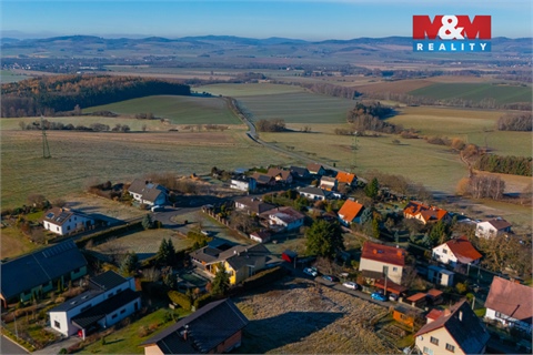 Prodej stavebního pozemku, 1 100 m² 8