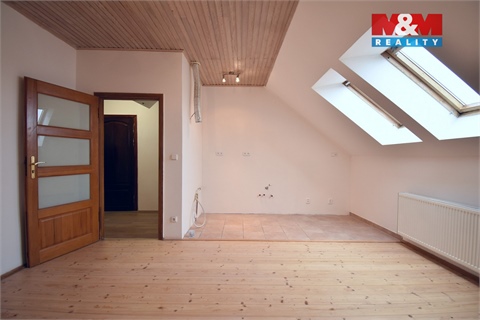 Prodej bytu 2kk, 59 m² - 0