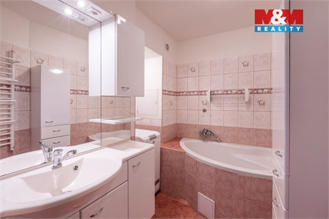 Prodej bytu 3+1, 68 m² 8