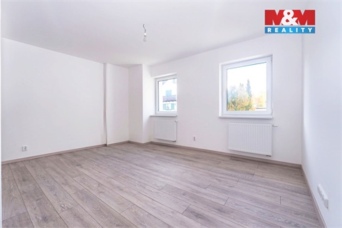 Prodej komerčního objektu, 289 m² 6