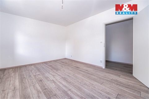 Prodej komerčního objektu, 289 m² 8