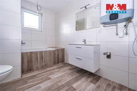 Prodej komerčního objektu, 289 m² 4