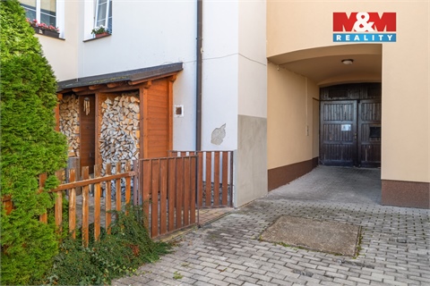Prodej komerčního objektu, 294 m² - 24