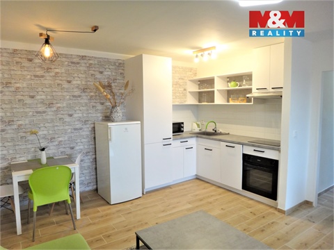 Prodej komerčního objektu, 294 m² 8