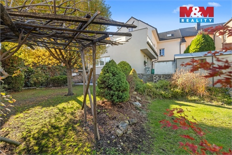 Prodej komerčního objektu, 294 m² 20