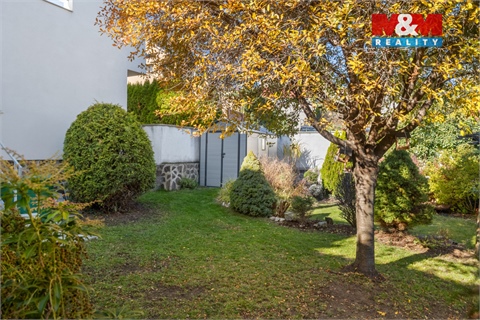 Prodej komerčního objektu, 294 m² 22