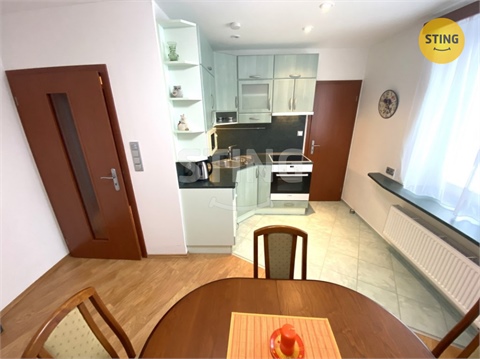 Pronájem bytu 2+1, 62 m² - 8