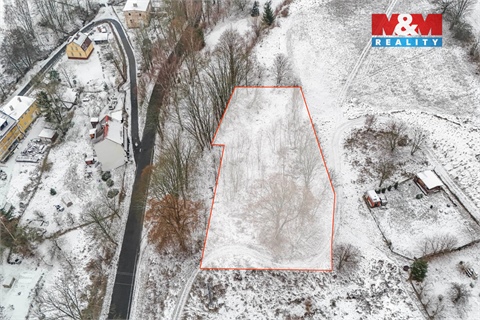 Prodej stavebního pozemku, 1 374 m² 2