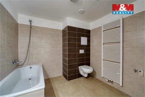 Pronájem bytu 2kk, 78 m² 12