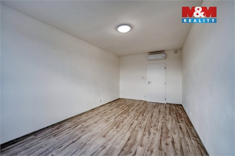 Pronájem bytu 2kk, 78 m² - 8