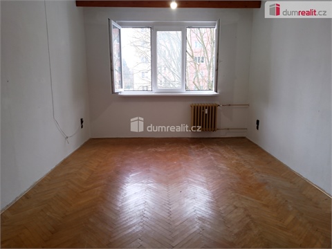 Pronájem bytu 2+1, 56 m² 2