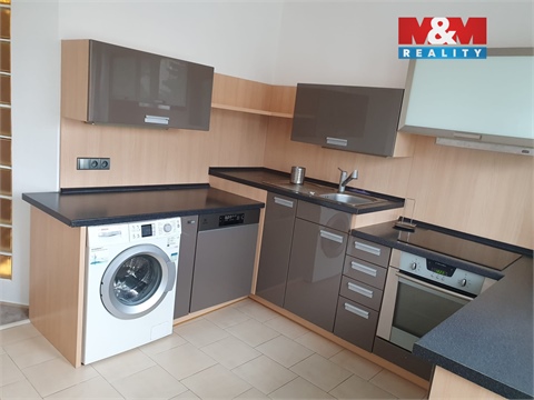 Pronájem bytu 3+1, 80 m² 2