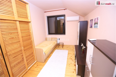 Pronájem bytu 1+1, 45 m² 0