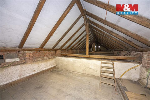 Prodej rodinného domu, 97 m² - 12