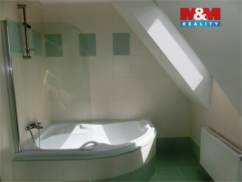 Pronájem bytu 4kk, 102 m² 10