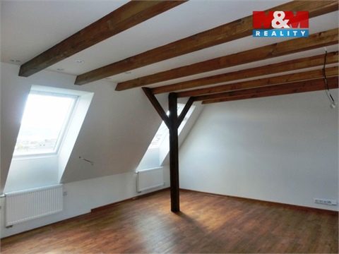 Pronájem bytu 4kk, 102 m² 6