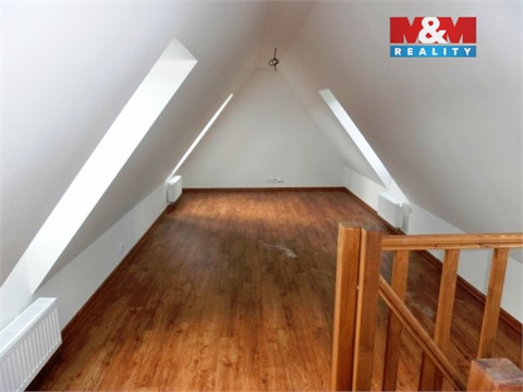 Pronájem bytu 4kk, 102 m² - 8