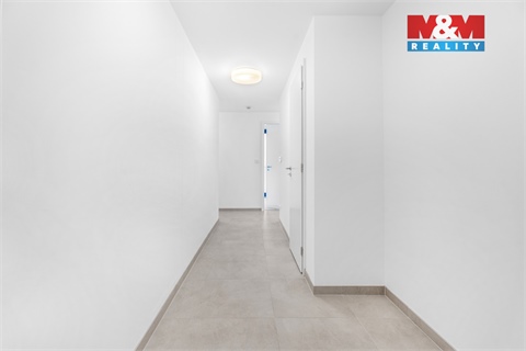 Pronájem bytu 4kk, 95 m² 6