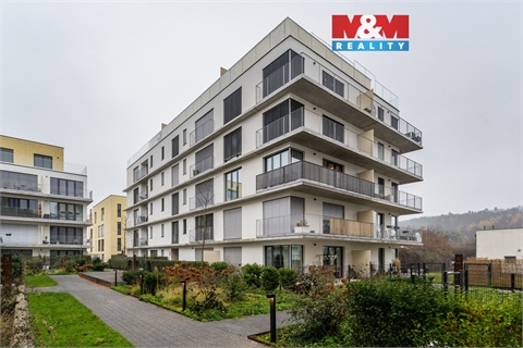 Pronájem bytu 4kk, 95 m² 0