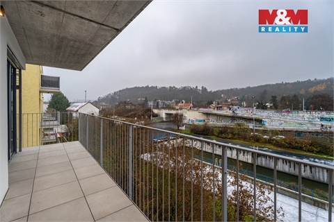 Pronájem bytu 4kk, 95 m² 10