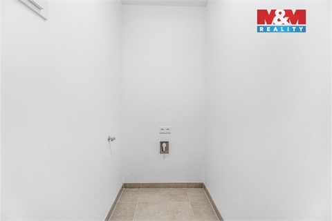 Pronájem bytu 4kk, 95 m² - 12