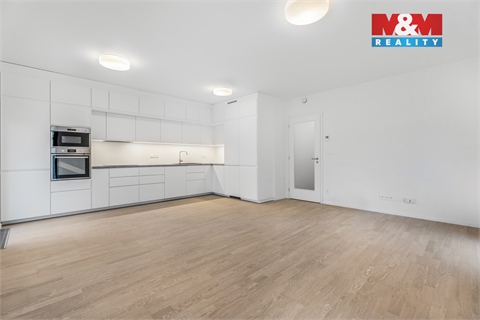 Pronájem bytu 4kk, 95 m² - 0