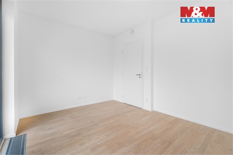 Pronájem bytu 4kk, 95 m² 18