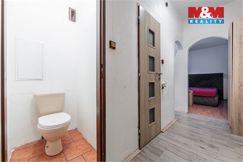 Prodej bytu 1+1, 41 m² - 2