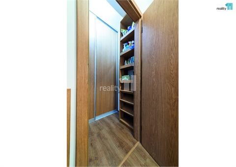 Prodej bytu 3kk, 77 m² 8