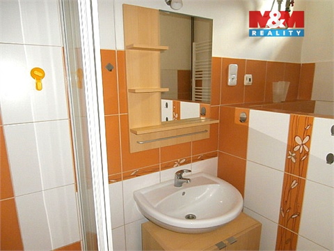 Pronájem bytu 2+1, 66 m² - 0