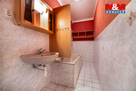 Prodej rodinného domu, 97 m² - 22