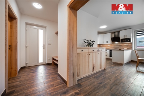 Prodej stavebního pozemku, 2 404 m² - 8