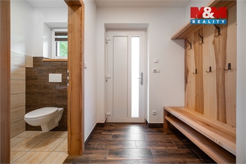 Prodej stavebního pozemku, 2 404 m² 22