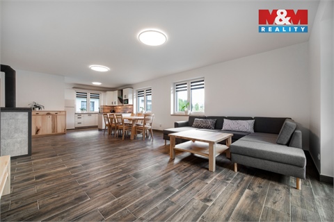 Prodej stavebního pozemku, 2 404 m² - 0