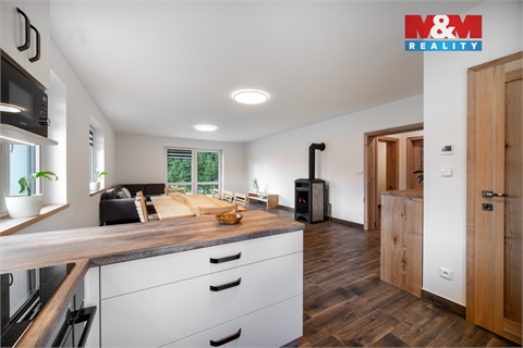 Prodej stavebního pozemku, 2 404 m² 8