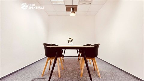 Pronájem kanceláře, 136 m² 6