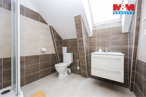 Prodej obchodních prostor, 1 860 m² - 20