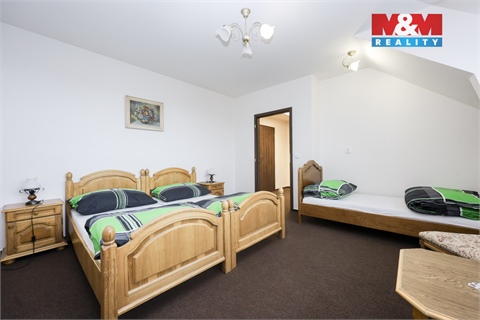 Prodej obchodních prostor, 1 860 m² - 18