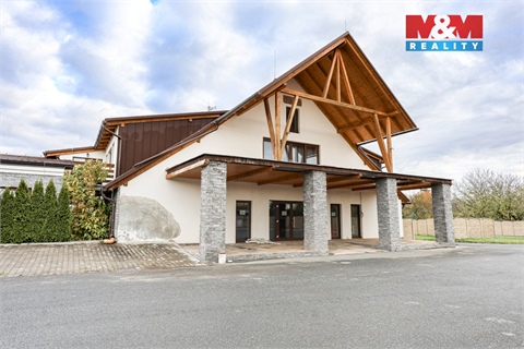 Prodej obchodních prostor, 1 860 m² - 4