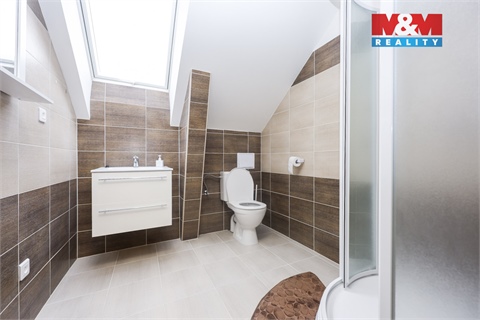 Prodej obchodních prostor, 1 860 m² 14