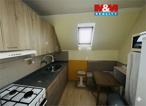 Prodej bytu 2+1, 57 m² 0