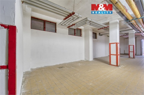 Pronájem skladu / haly, 9 m² 0