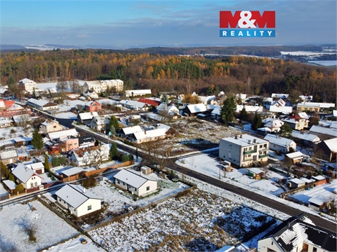 Prodej stavebního pozemku, 835 m² 0