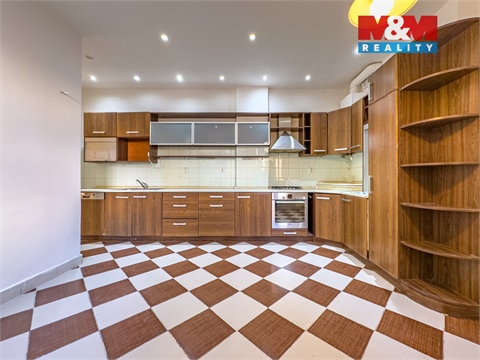 Prodej bytu 4+1, 127 m² - 0