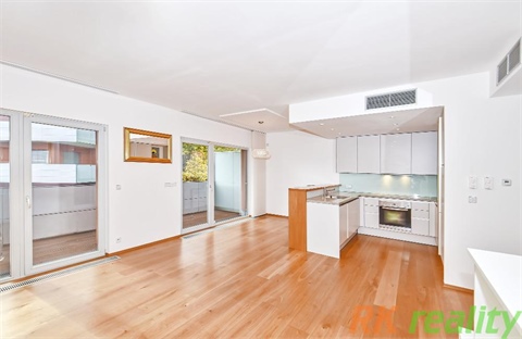 Pronájem bytu 4kk, 123 m² - 16